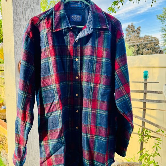 Pendleton Mens Lodge Wool Shirt Red Blue Plaid Suede Elbow Patch Large Excellent - Picture 1 of 4